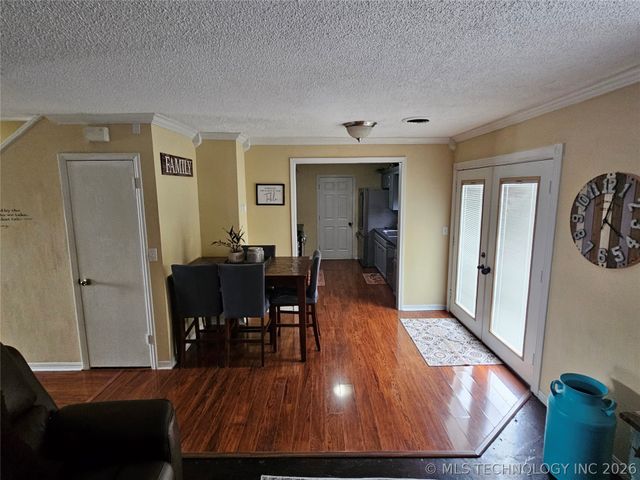 11901 E 27th Street, Tulsa, OK 74129