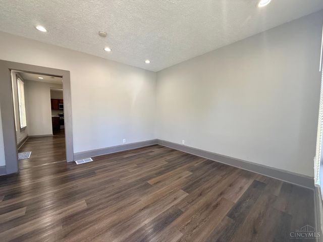 1010 S Front Street, Hamilton, OH 45011
