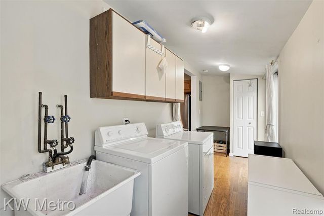 714 Devillen Avenue, Royal Oak, MI 48073