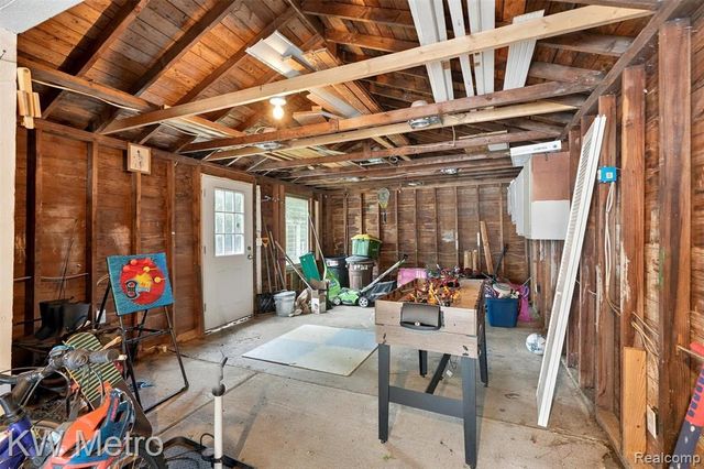 714 Devillen Avenue, Royal Oak, MI 48073