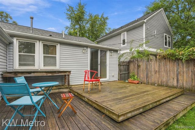 714 Devillen Avenue, Royal Oak, MI 48073