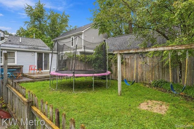 714 Devillen Avenue, Royal Oak, MI 48073