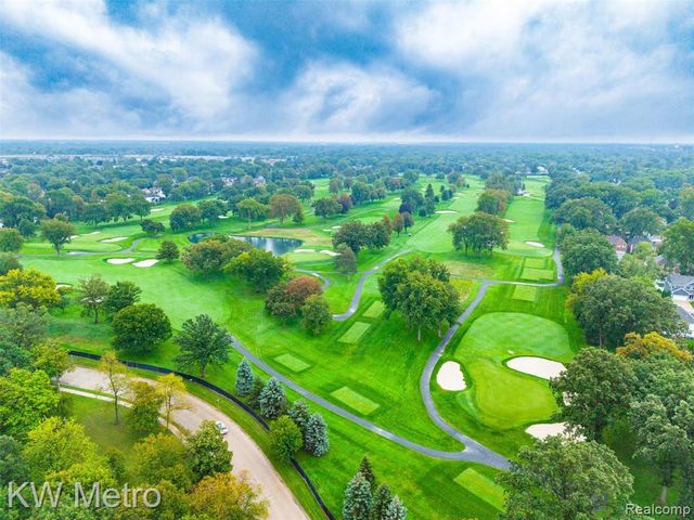714 Devillen Avenue, Royal Oak, MI 48073