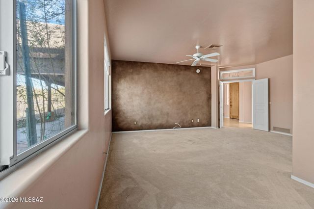 3051 N Fennimore Avenue, Tucson, AZ 85749