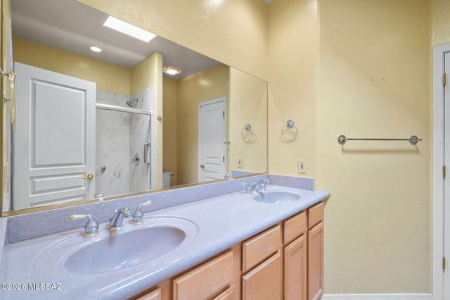 3051 N Fennimore Avenue, Tucson, AZ 85749