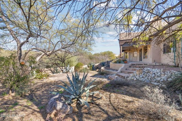 3051 N Fennimore Avenue, Tucson, AZ 85749