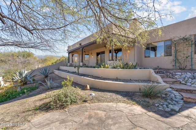 3051 N Fennimore Avenue, Tucson, AZ 85749