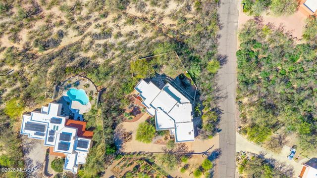 3051 N Fennimore Avenue, Tucson, AZ 85749