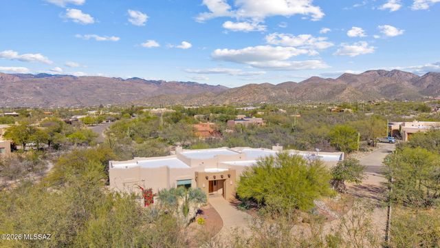 3051 N Fennimore Avenue, Tucson, AZ 85749