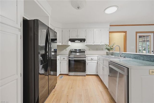 6385 Blackwater RD, Virginia Beach, VA 23457