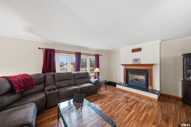 414 W PLACHER Court, Chillicothe, IL 61523