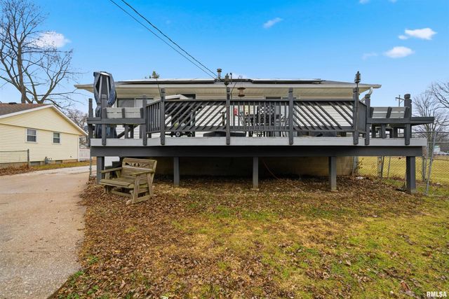 414 W PLACHER Court, Chillicothe, IL 61523