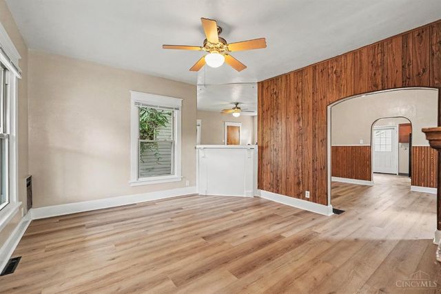 2404 Sherman Avenue, Middletown, OH 45044