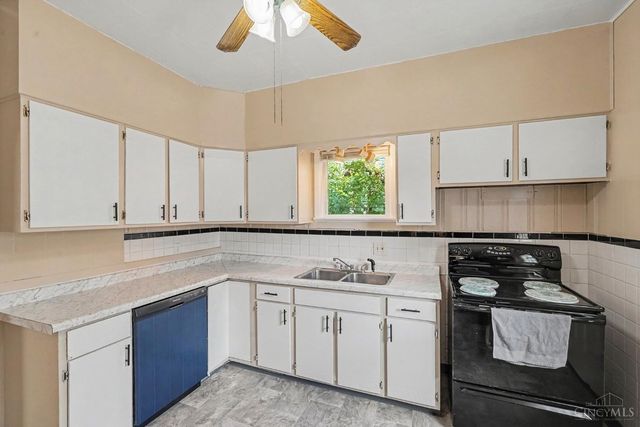2404 Sherman Avenue, Middletown, OH 45044