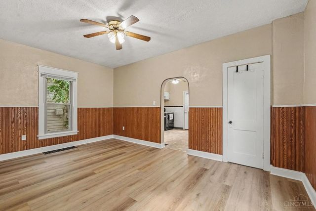 2404 Sherman Avenue, Middletown, OH 45044