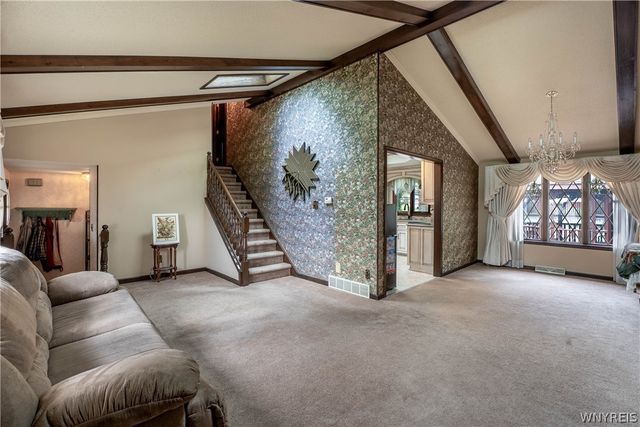 8010 Crestview Drive, Niagara, NY 14304