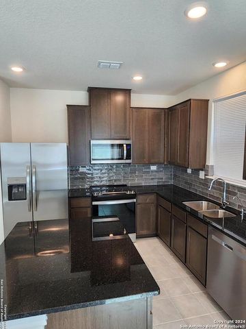 14839 Vance Jackson Rd Apt 604, San Antonio, TX 78248