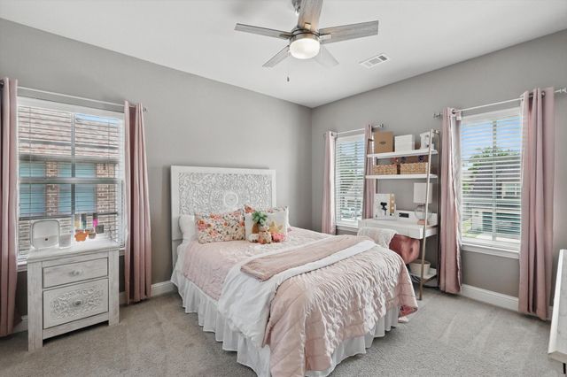 405 Nora Lane, Argyle, TX 76226