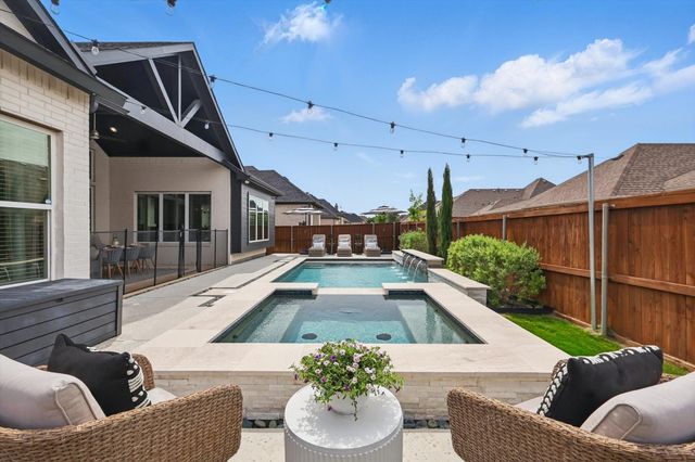 405 Nora Lane, Argyle, TX 76226