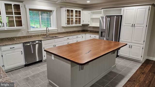 10315 TANGLEWOOD DR, Huntingdon, PA 16652