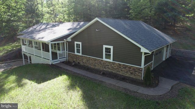 10315 TANGLEWOOD DR, Huntingdon, PA 16652