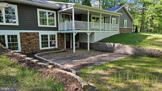 10315 TANGLEWOOD DR, Huntingdon, PA 16652