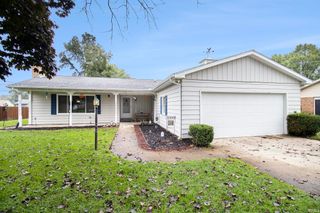 11249 Hemlock Drive, Osceola, IN 46561