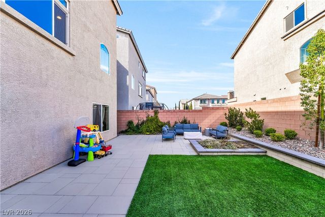 6328 Rock Stream Lane, Las Vegas, NV 89141