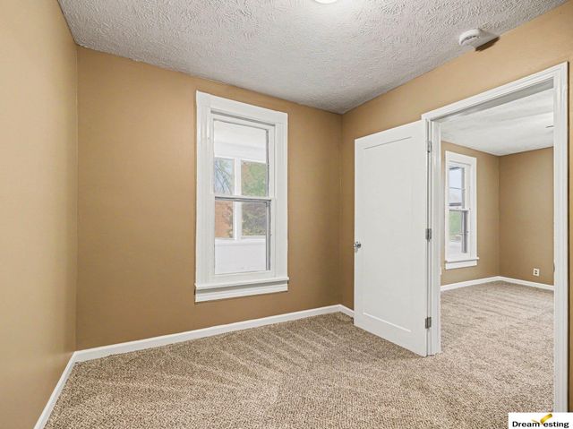 5124 S 23rd Street, Omaha, NE 68107