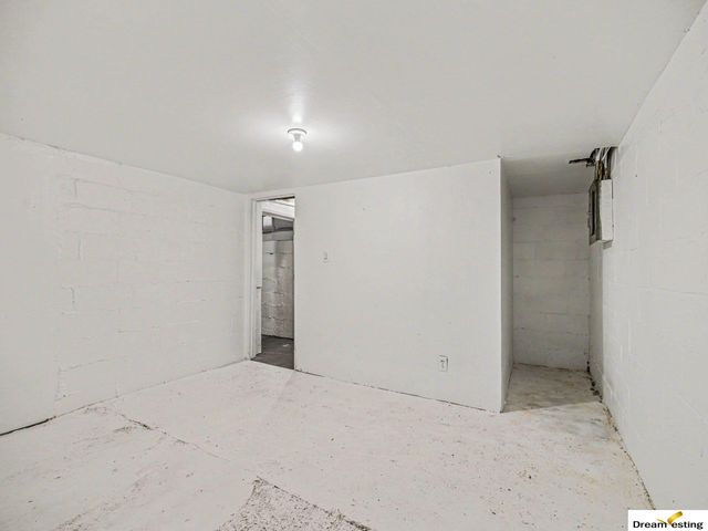 5124 S 23rd Street, Omaha, NE 68107