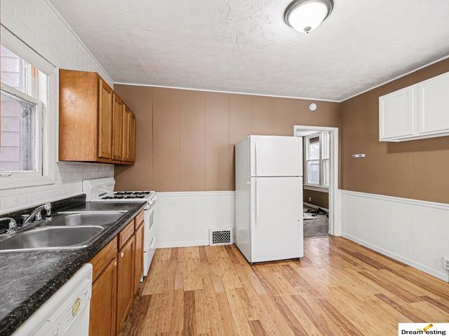 5124 S 23rd Street, Omaha, NE 68107