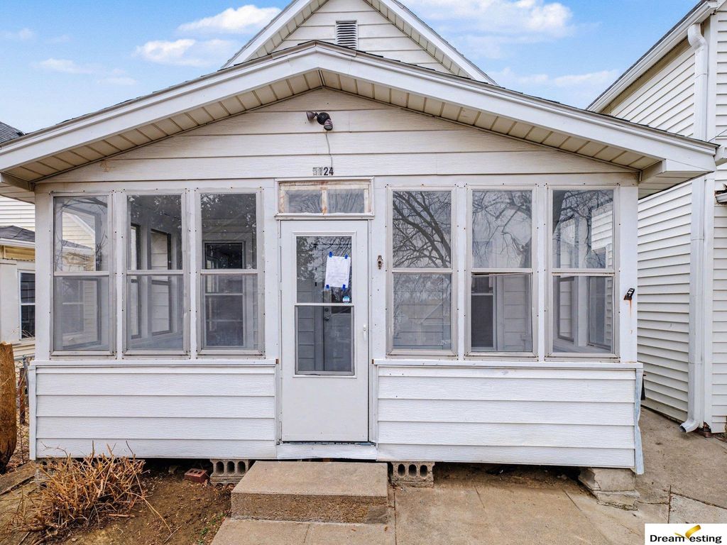 5124 S 23rd Street, Omaha, NE 68107