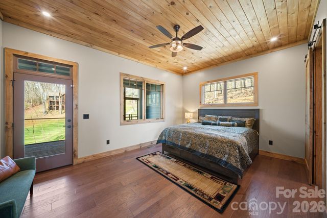 296 Austin Mountain Drive, Burnsville, NC 28714