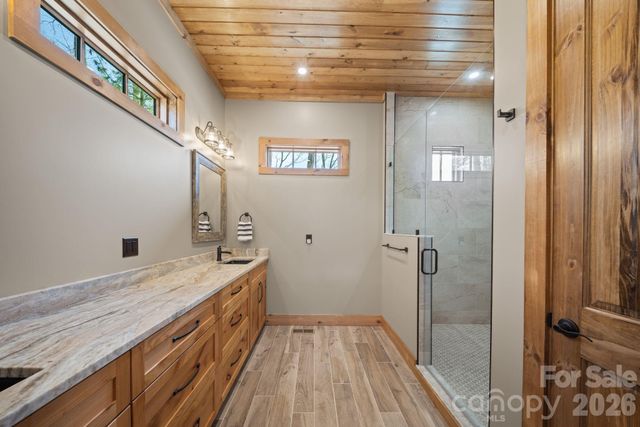 296 Austin Mountain Drive, Burnsville, NC 28714