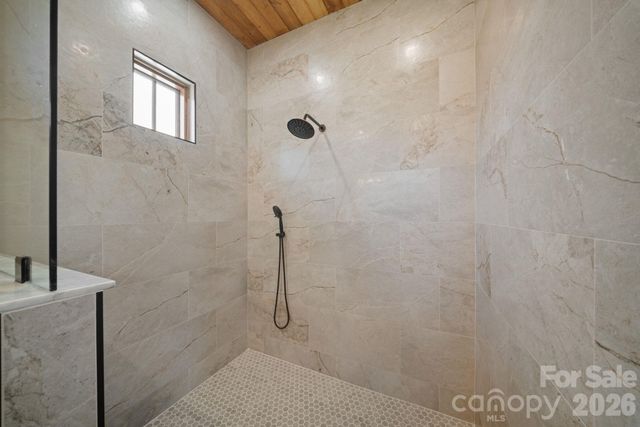 296 Austin Mountain Drive, Burnsville, NC 28714