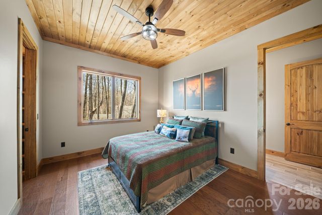 296 Austin Mountain Drive, Burnsville, NC 28714