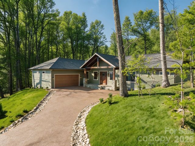 296 Austin Mountain Drive, Burnsville, NC 28714