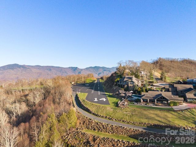 296 Austin Mountain Drive, Burnsville, NC 28714