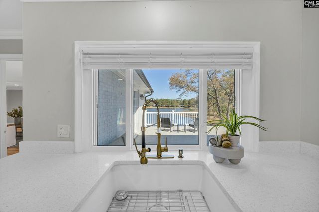 405 Park Lake Circle, Columbia, SC 29223