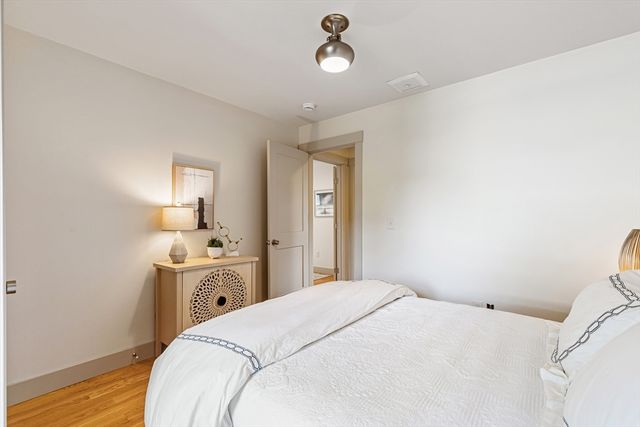 210 Promenade Street, Barrington, RI 02806