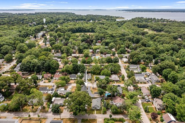210 Promenade Street, Barrington, RI 02806
