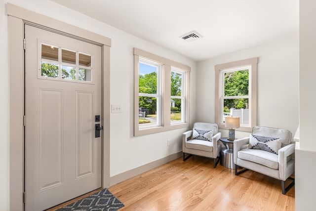 210 Promenade Street, Barrington, RI 02806