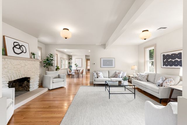 210 Promenade Street, Barrington, RI 02806