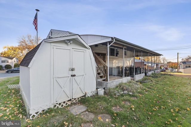 5104 MCFAUL RD, Baltimore, MD 21206