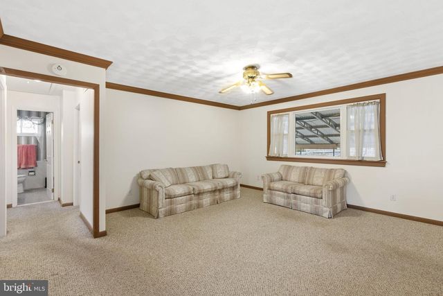 5104 MCFAUL RD, Baltimore, MD 21206