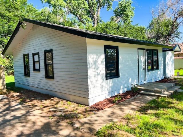 1618 S David Street, Anadarko, OK 73005