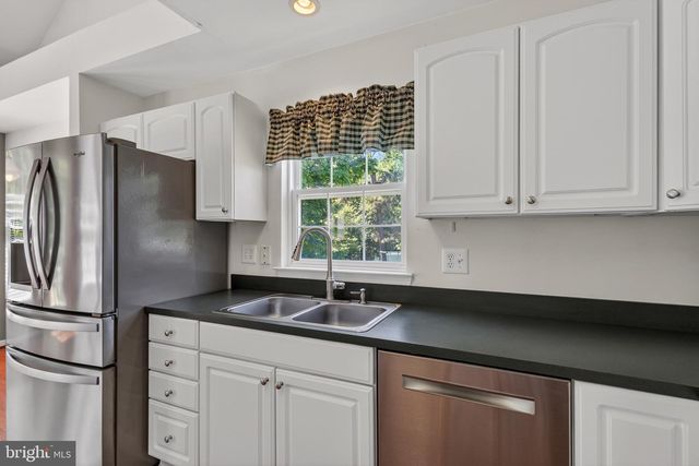 117 MONTICELLO DR, Sicklerville, NJ 08081