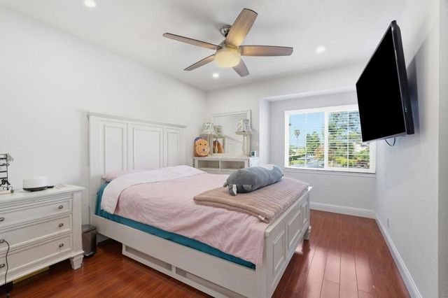 668 Erie Circle, Milpitas, CA 95035