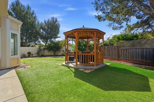 668 Erie Circle, Milpitas, CA 95035