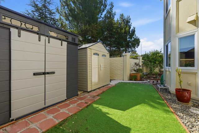 668 Erie Circle, Milpitas, CA 95035